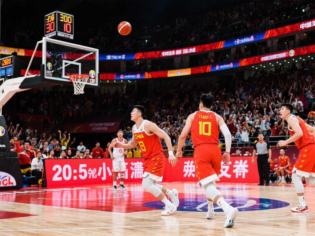 全员开花,总分破百!新中国男篮首秀震撼全场 全员开花,总分破百!新中国男篮首秀震撼全场